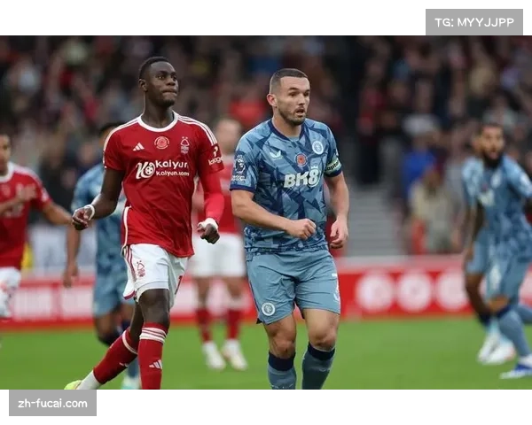 阿斯顿维拉对阵诺丁汉森林，沃特金斯头球破门先拔头筹